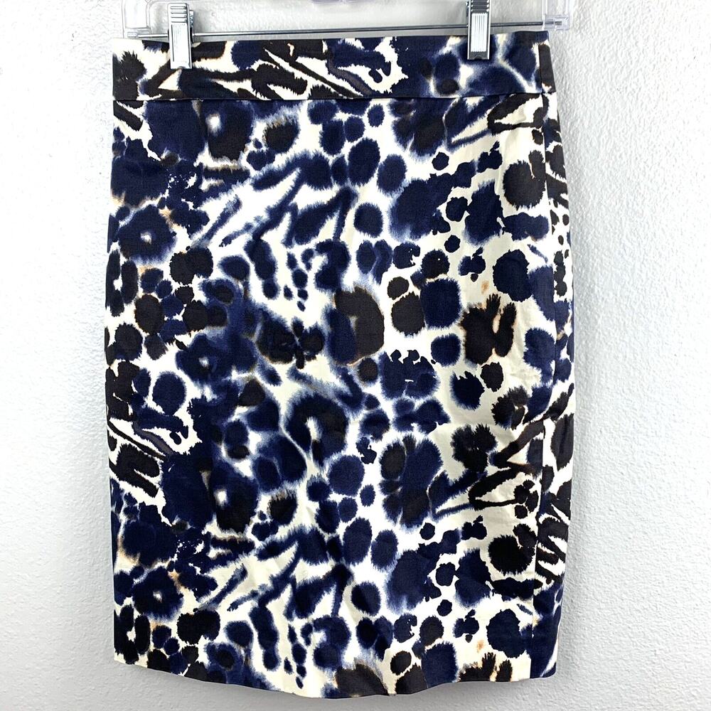 Ann Taylor multi color blues back zip cotton blend straight Womans Skirt size 2P